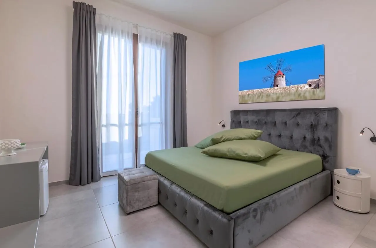 Casa B, Room 5 - Palm Kite Paradise, At Lagoon - Lo Stagnone Kite Spot Marsala 0*,  Italy